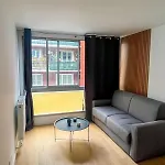 Bright Apartment In Paris Convention And Paris Expo